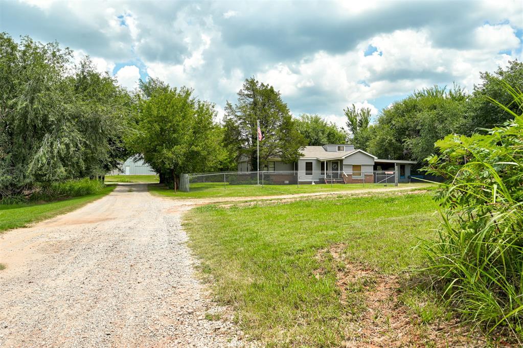 3rd image of 13050 S Pine St, Edmond, OK 73034 | MLS# 1240027