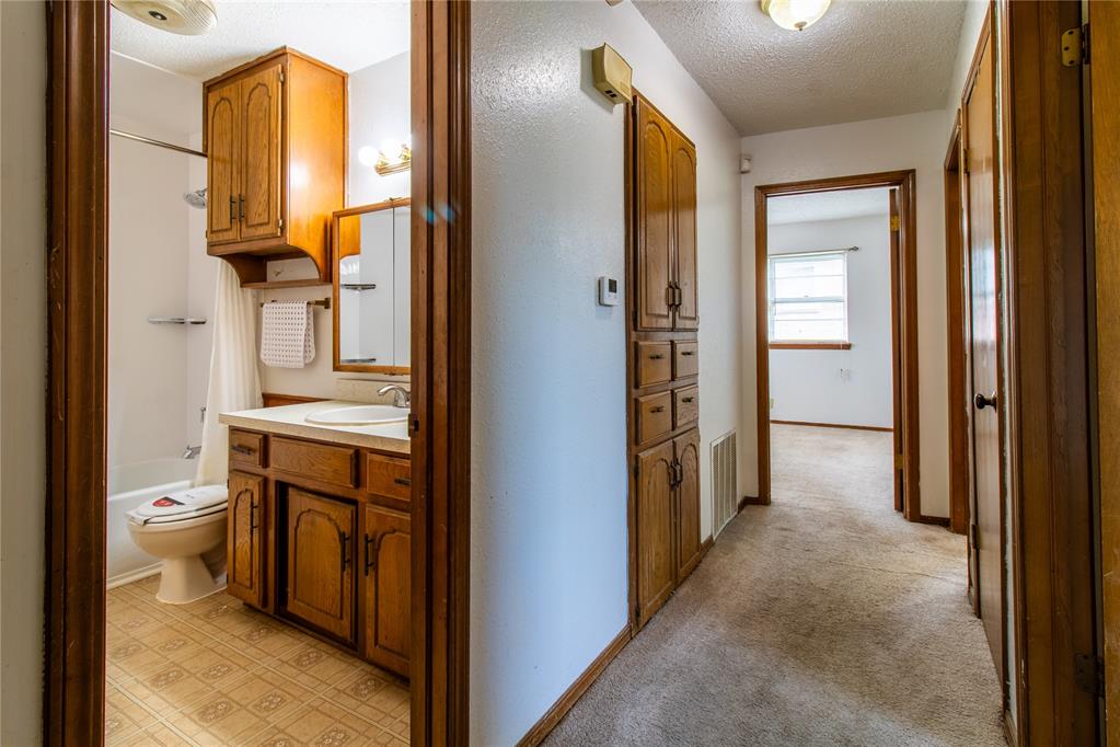 Homes for sale in Choctaw, OK | 1425 N Indian Meridian Rd, Choctaw, OK 73020 | MLS# 1240049