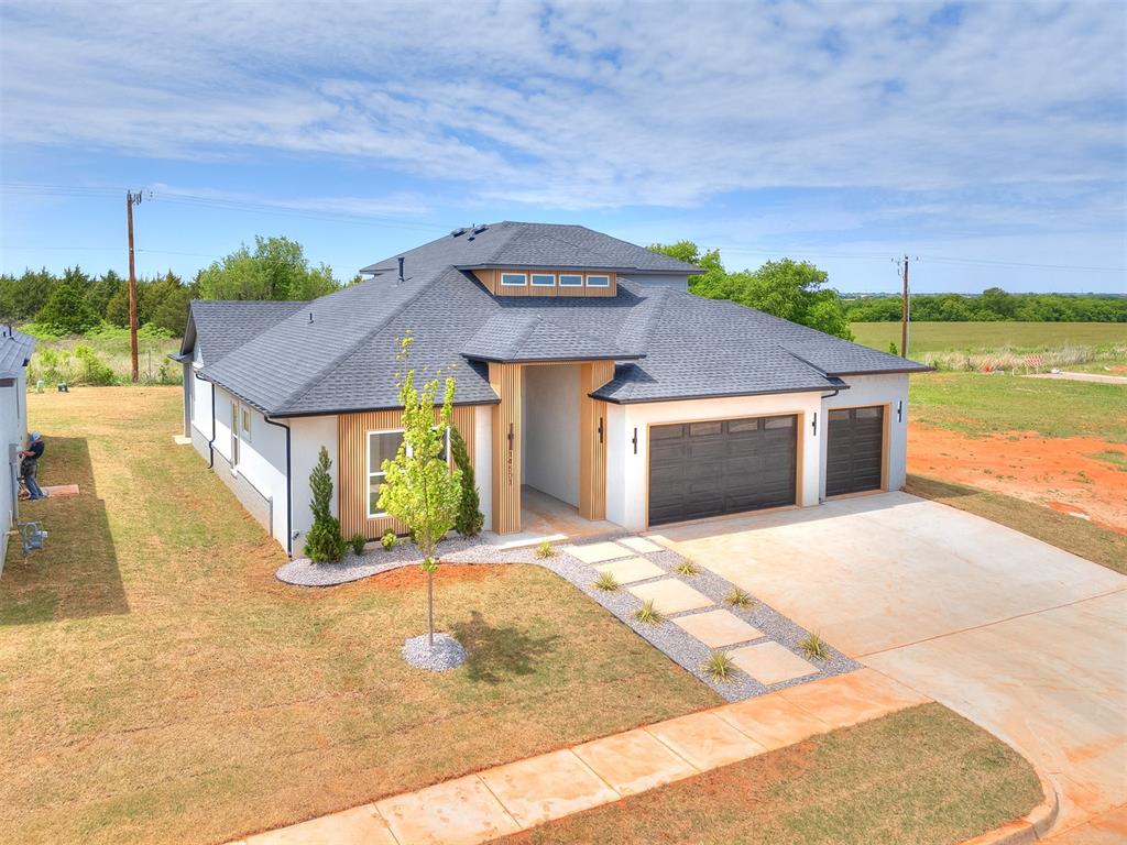 2nd image of 14601 Astor Ln, Yukon, OK 73099 | MLS# 1240054