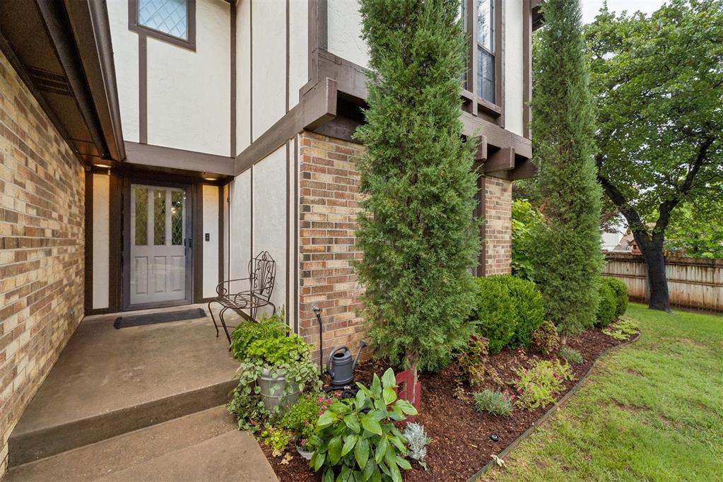3rd image of 3822 Marked Tree Dr, Edmond, OK 73013 | MLS# 1240115