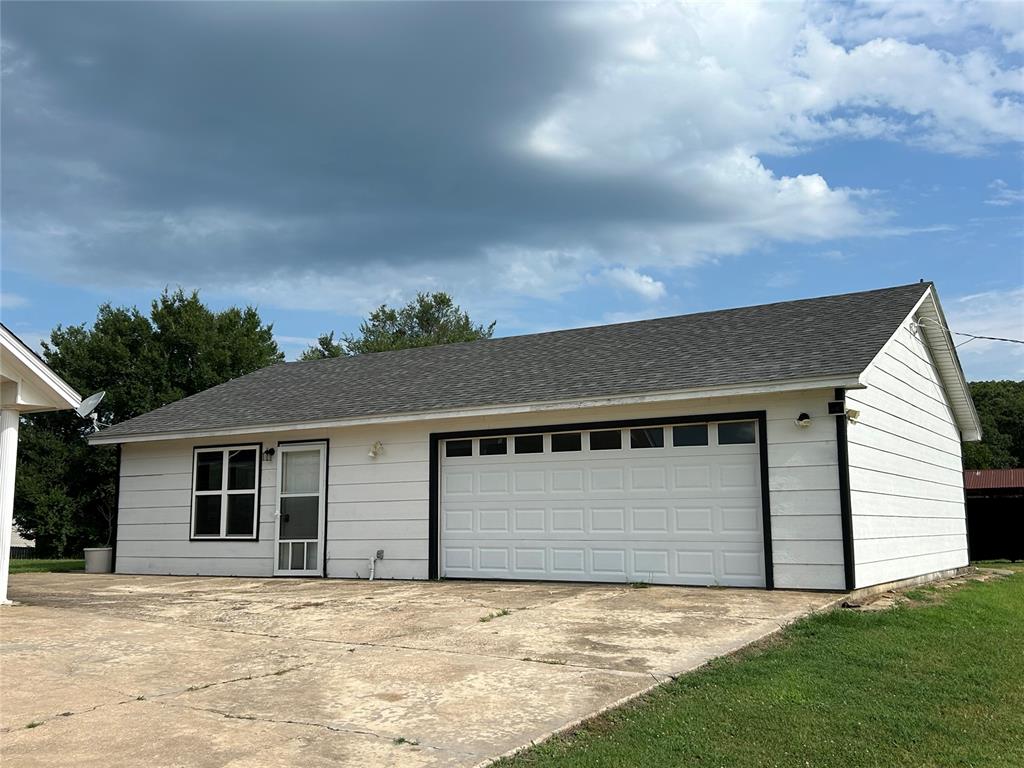 Homes for sale in Sallisaw, OK | 466774 E 1070 Rd, Sallisaw, OK 74955 | MLS# 1240130