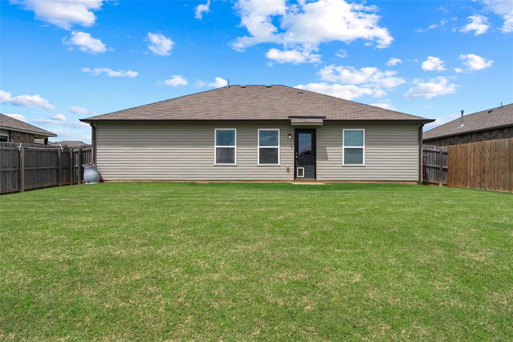 Homes for sale in Piedmont, OK | 13236 Bridgewater Dr, Piedmont, OK 73078 | MLS# 1240138