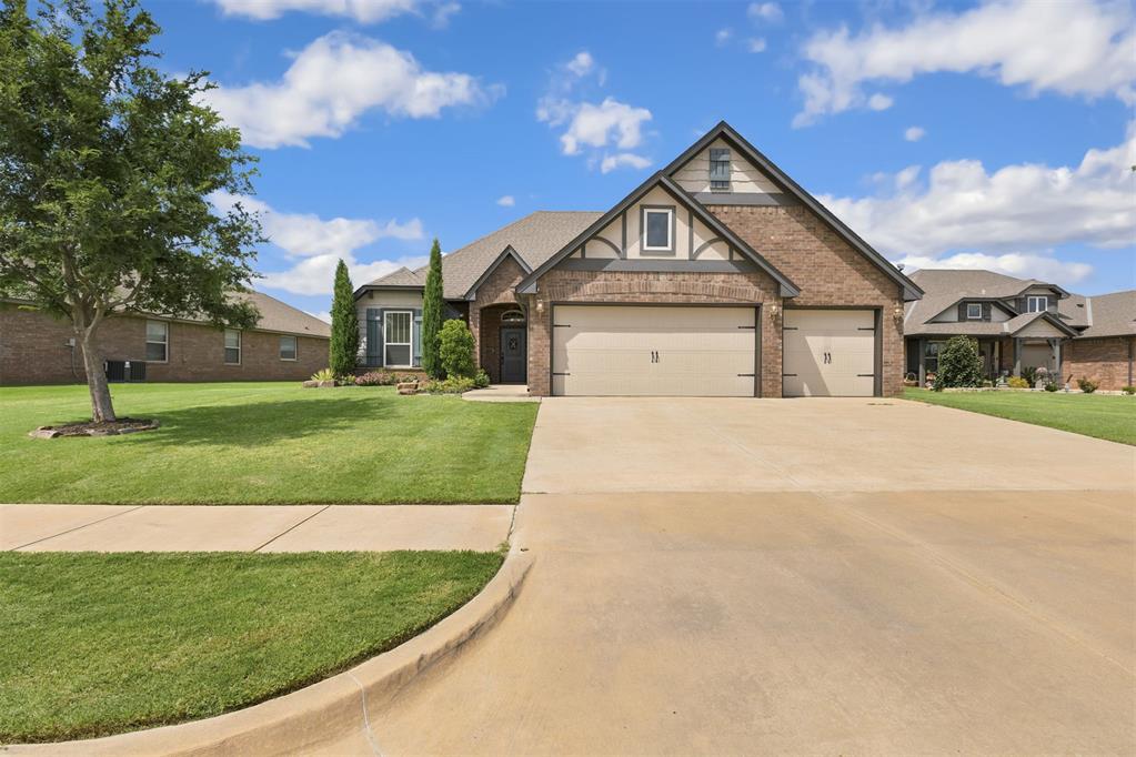 2nd image of 4901 Nw 155th St, Edmond, OK 73013 | MLS# 1240208