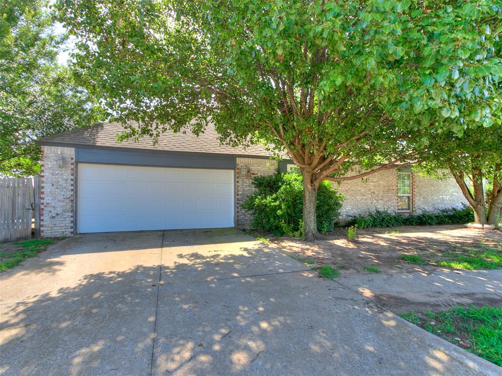 Homes for sale in Oklahoma City, OK | 1405 Sw 22nd St, Oklahoma City, OK 73108 | MLS# 1240225