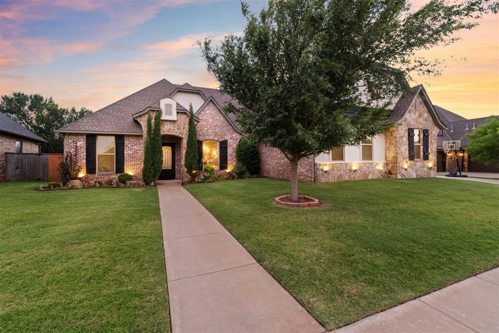 3rd image of 15205 Kestral Lake Dr, Edmond, OK 73013 | MLS# 1240402