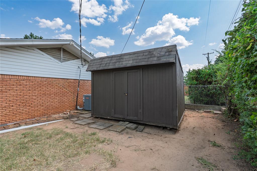 4th image of 1848 N Pennsylvania Ave, Shawnee, OK 74804 | MLS# 1240497