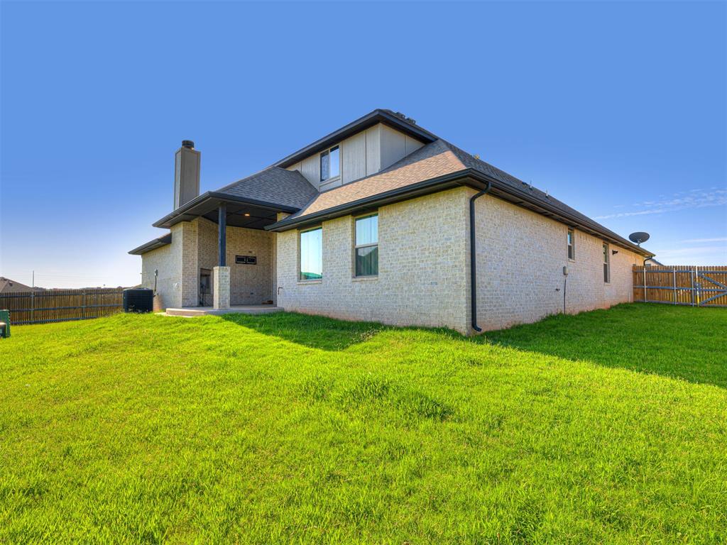 4th image of 4305 Nw 156Th Pl, Edmond, OK 73013 | MLS# 1240498