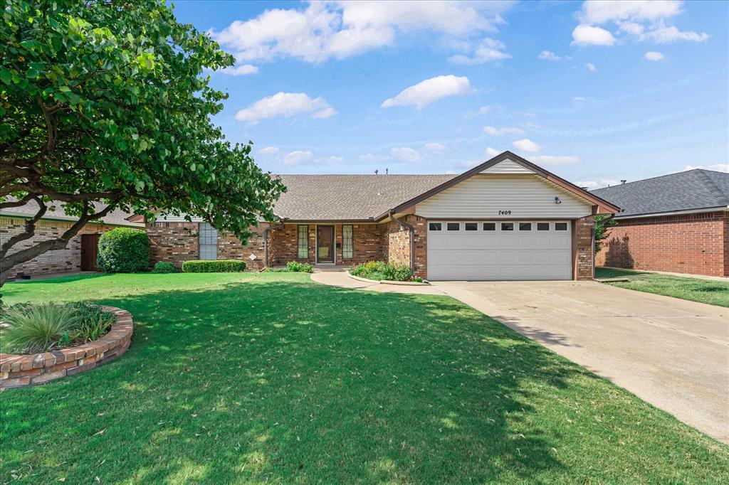 1st image of 7409 Nw 116th St, Oklahoma City, OK 73162 | MLS# 1240749