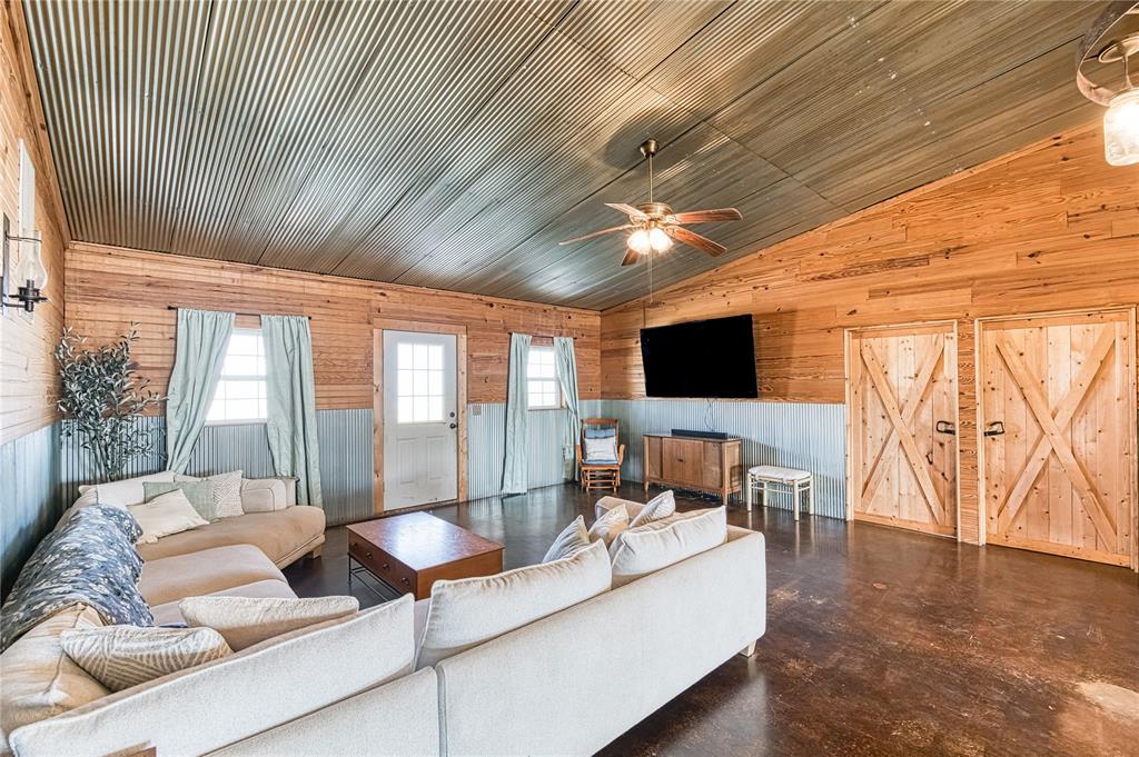 4th image of 12788 N Hwy 44 Hwy, Sentinel, OK 73664 | MLS# 1240963