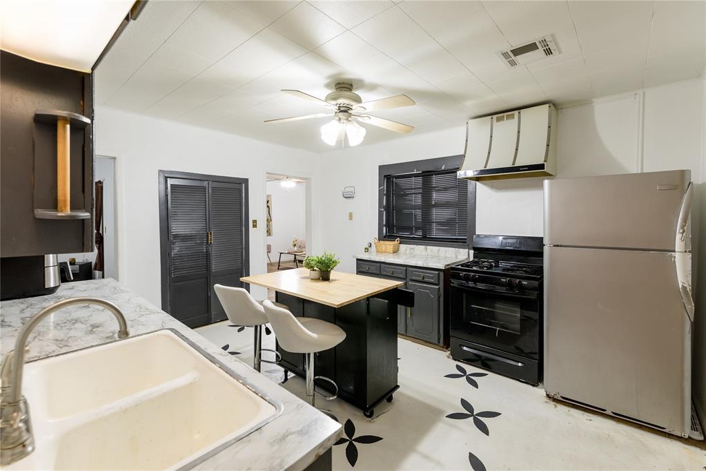 Homes for sale in Weatherford, OK | 400 N 6Th St, Weatherford, OK 73096 | MLS# 1241102