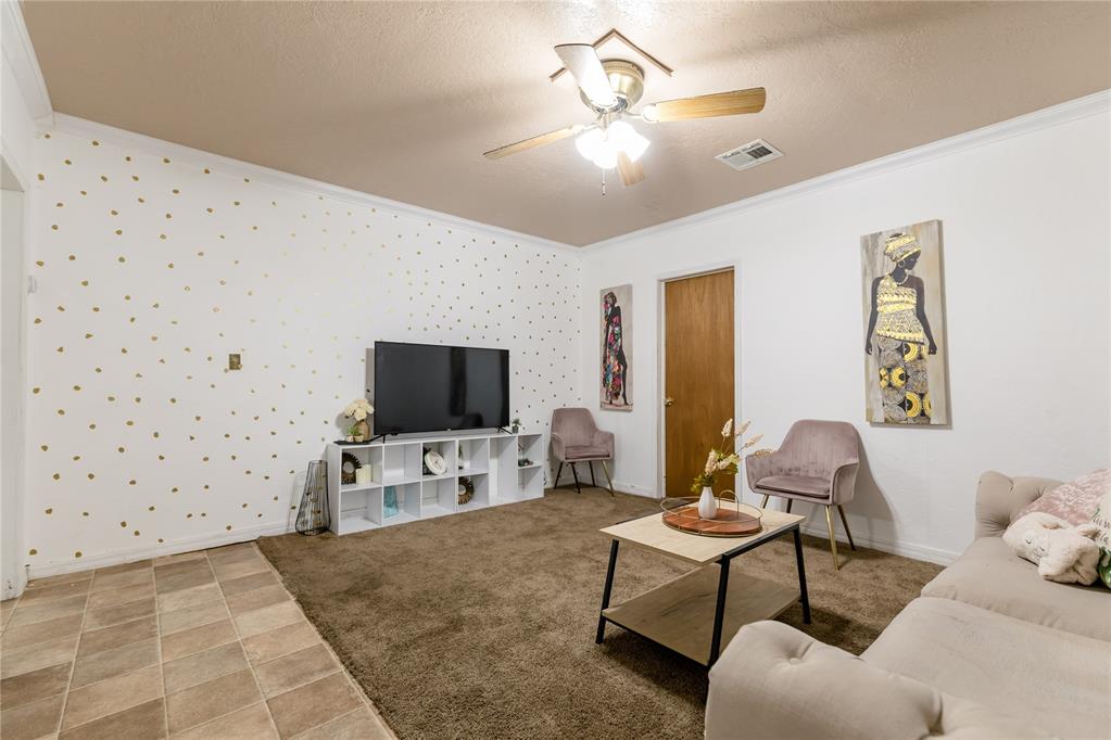 Homes for sale in Weatherford, OK | 400 N 6Th St, Weatherford, OK 73096 | MLS# 1241102