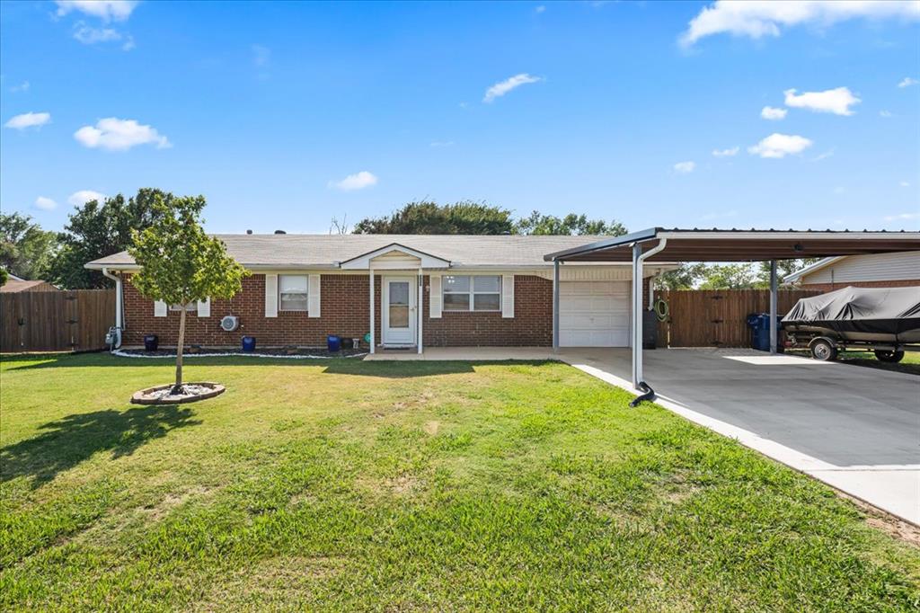 1st image of 302 Park Dr, Union City, OK 73090 | MLS# 1241115