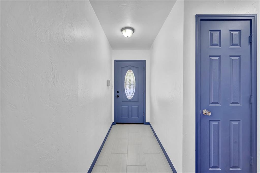 4th image of 100 Bellaire Dr, Moore, OK 73160 | MLS# 1241190