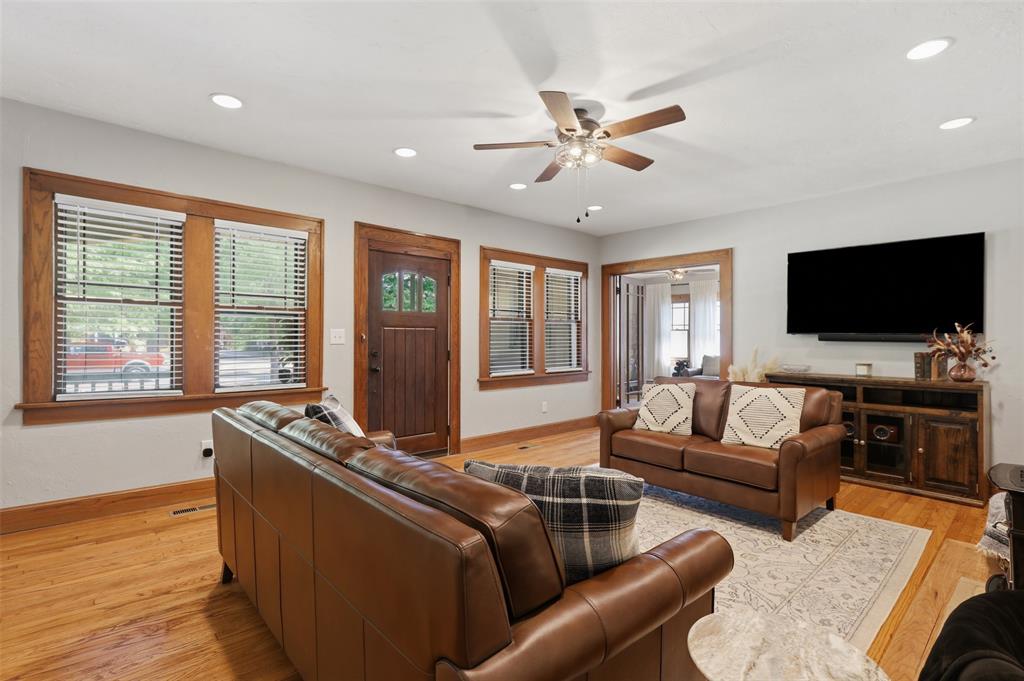 4th image of 2112 Nw 18Th St, Oklahoma City, OK 73107 | MLS# 1241310