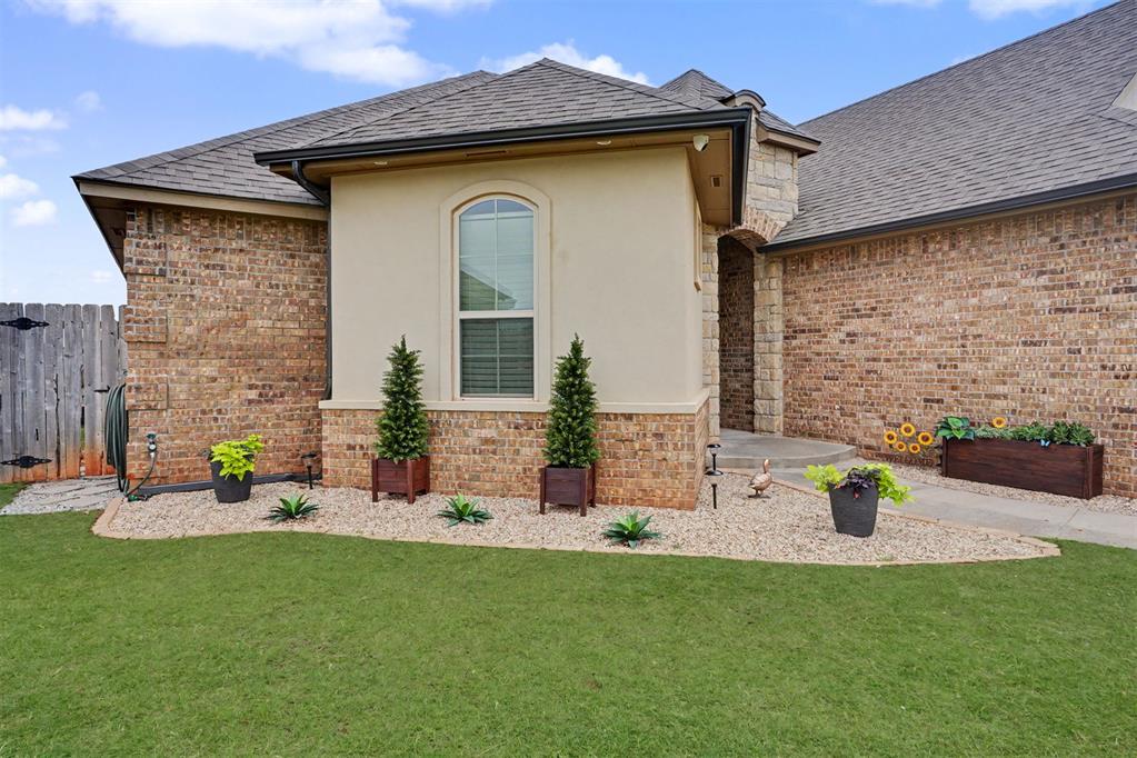 4th image of 4600 Kentucky Ridge Dr, Mustang, OK 73064 | MLS# 1241413