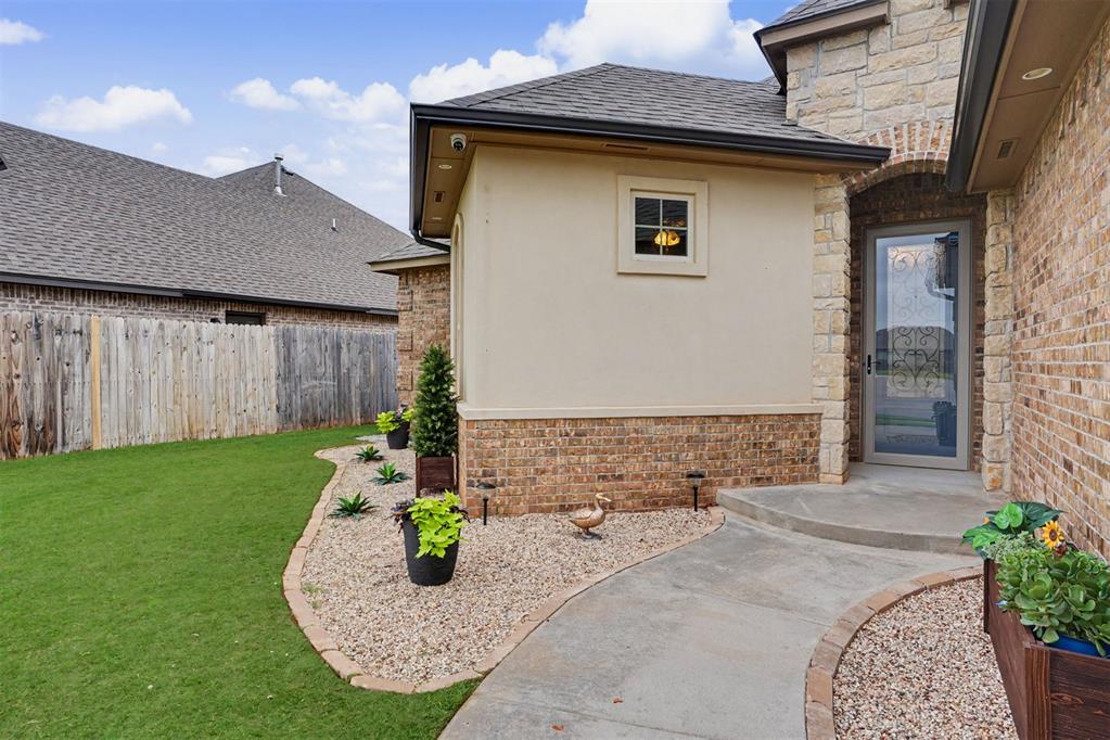 5th image of 4600 Kentucky Ridge Dr, Mustang, OK 73064 | MLS# 1241413