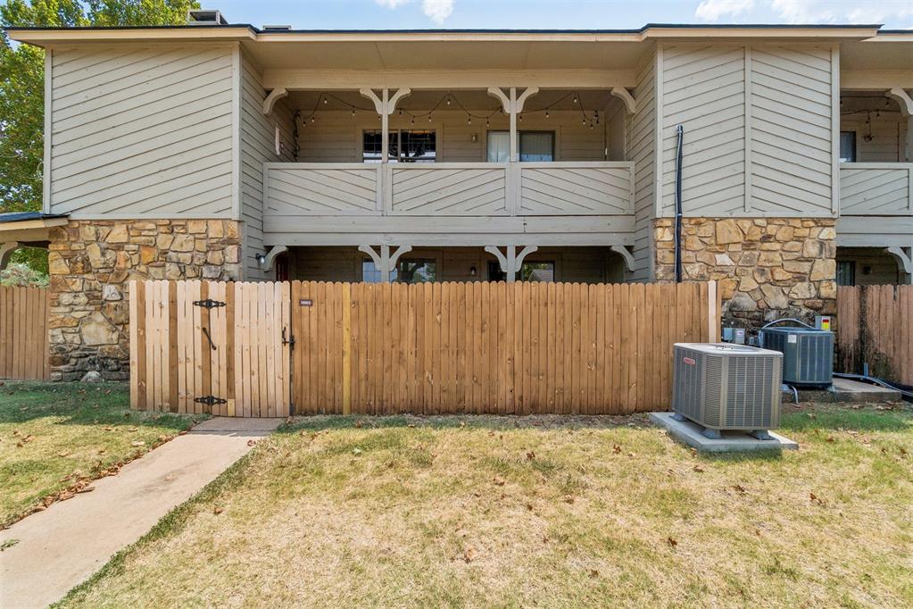 2nd image of 14343 N Pennsylvania Ave #38E, Oklahoma City, OK 73134 | MLS# 1241493