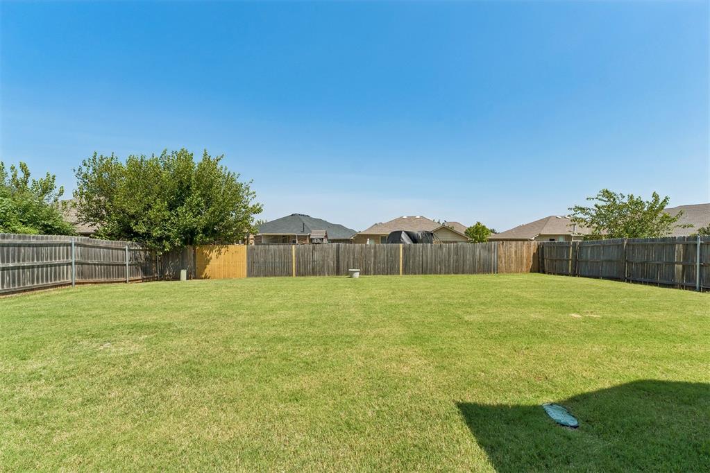 35th image of 2417 Nw Nw 180th St, Edmond, OK 73012 | MLS# 1241653