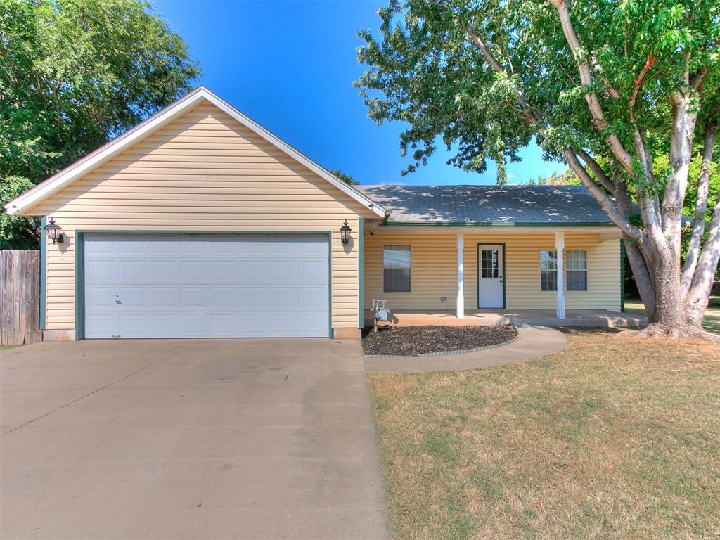 1st image of 510 S 1st St, Yukon, OK 73099 | MLS# 1241760