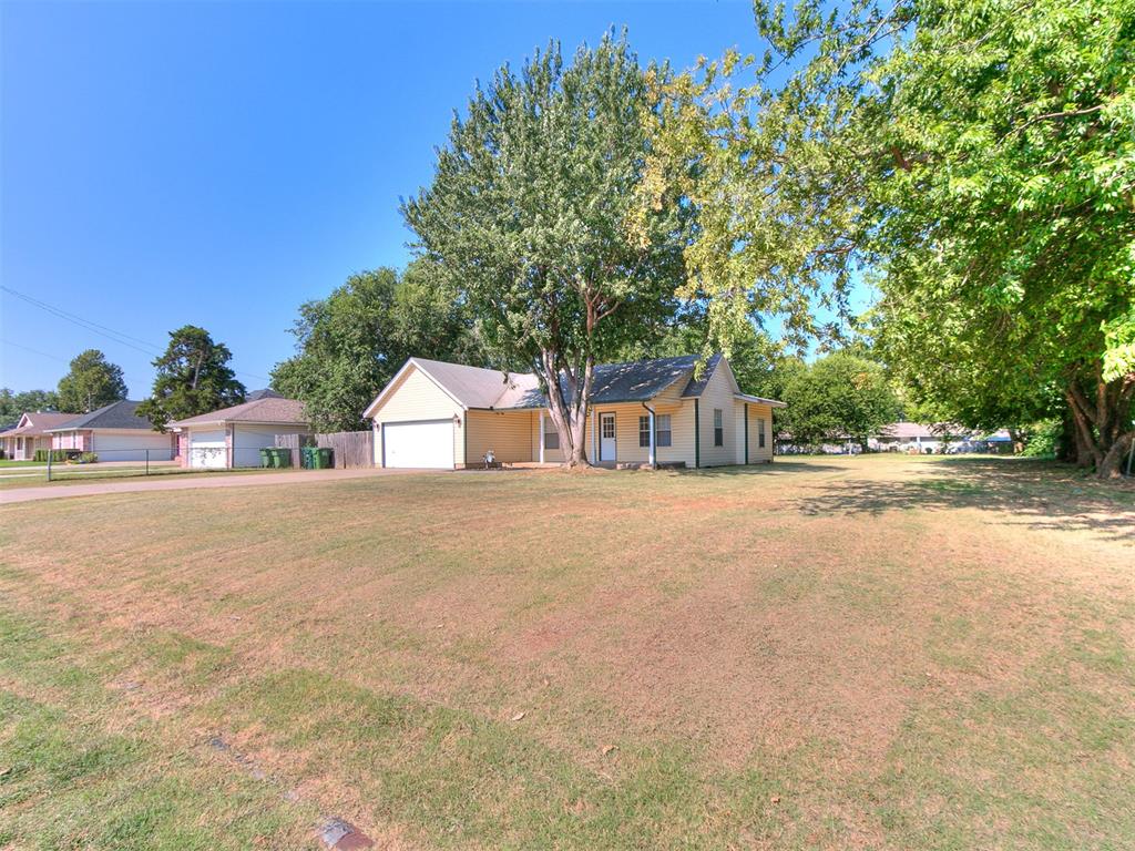 3rd image of 510 S 1St St, Yukon, OK 73099 | MLS# 1241760
