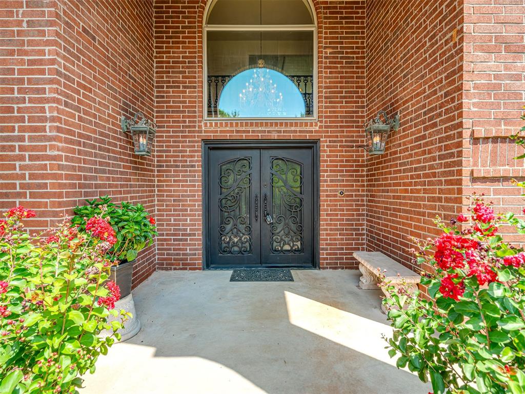 4th image of 533 Hollowdale, Edmond, OK 73003 | MLS# 1242123