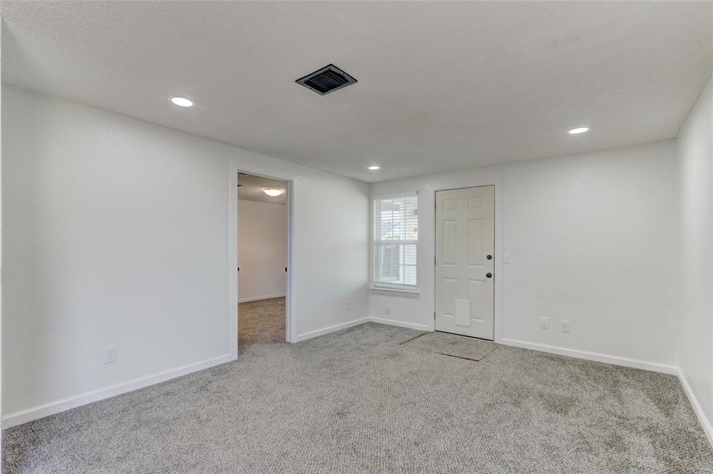 Photo 5 of Multi Family at 2121 Meench Dr, Oklahoma City, OK 73170 | MLS# 1242186 |  | Sold on 2026-09-04