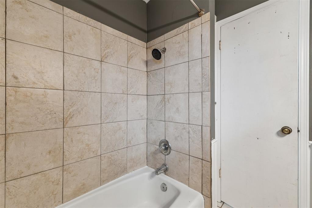 2nd image of 11323 N May Ave, Oklahoma City, OK 73120
