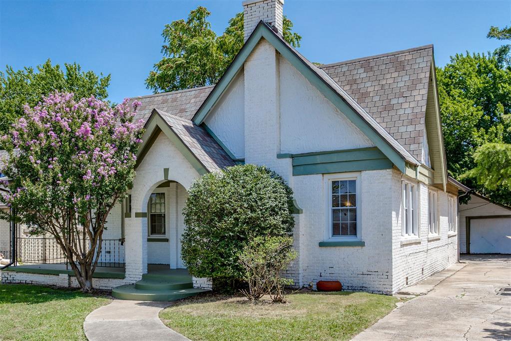 1st image of 2220 N Indiana Ave, Oklahoma City, OK 73106 | MLS# 1242261