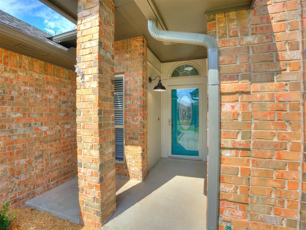 3rd image of 2901 Danielle Ter, Moore, OK 73160 | MLS# 1242322