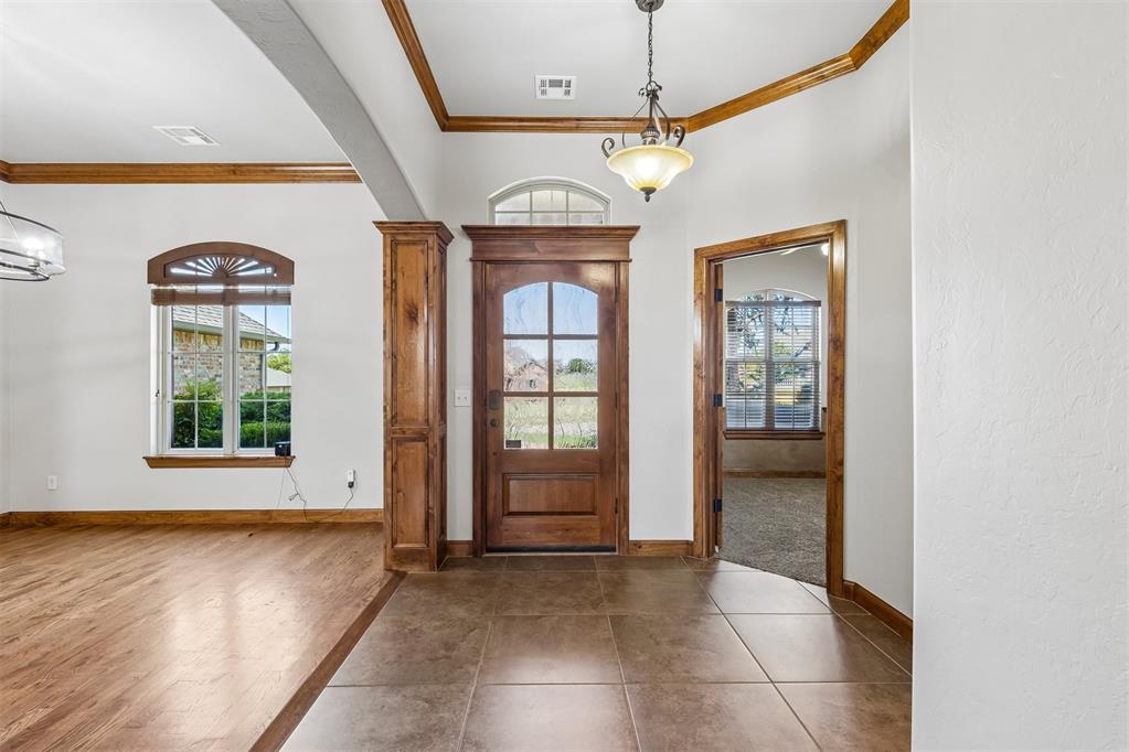 4th image of 22982 Crossfield Ct, Edmond, OK 73025 | MLS# 1242460