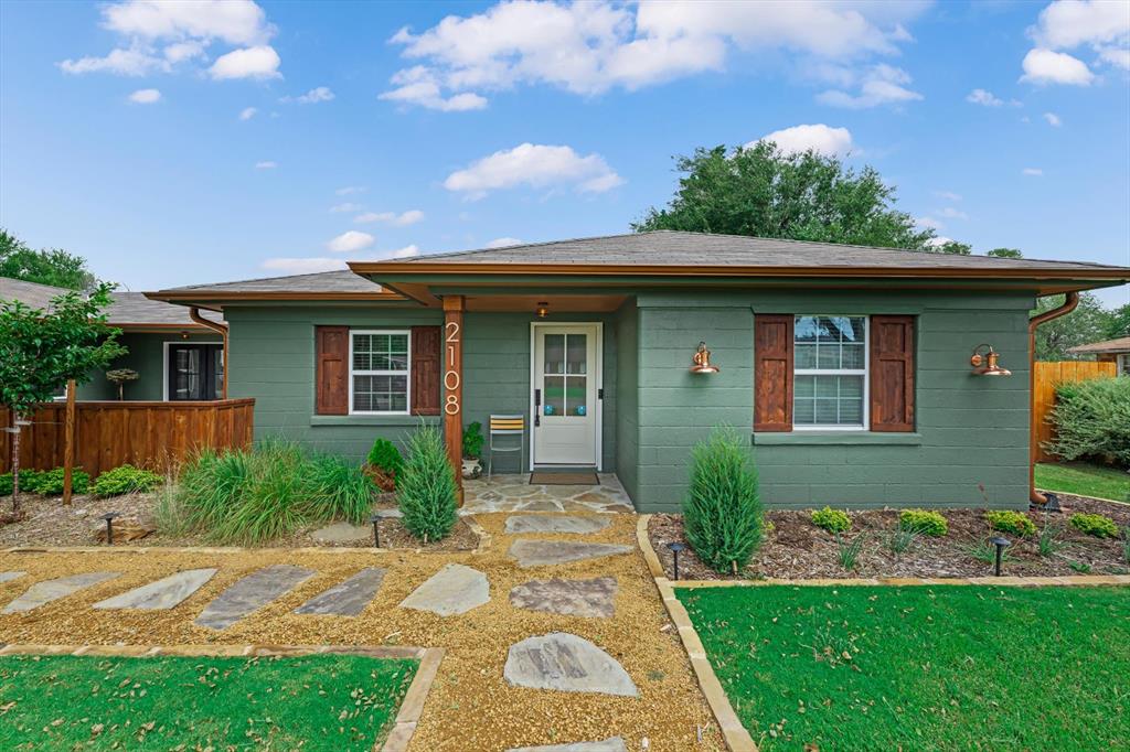 1st image of 2108 W Harrison Ave, Guthrie, OK 73044 | MLS# 1242545