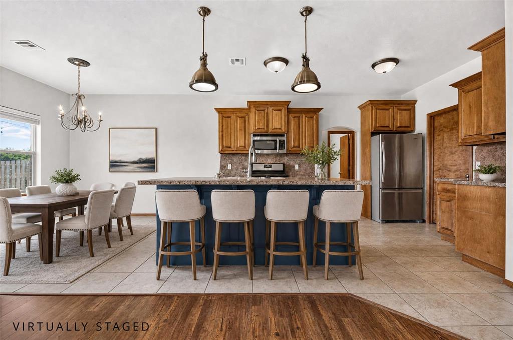 4th image of 2112 Appalachian Trl, Edmond, OK 73003 | MLS# 1242606