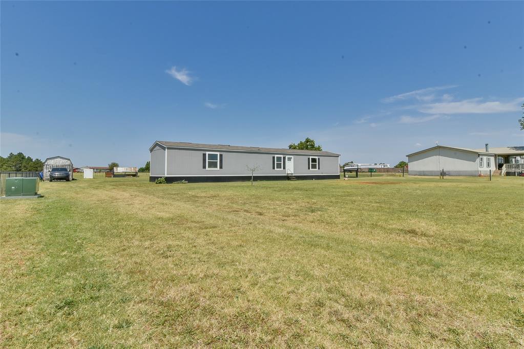 2nd image of 9901 N Gregory Rd, Yukon, OK 73099 | MLS# 1242610