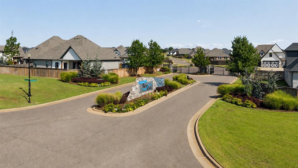 4th image of 4300 Luke Ln, Edmond, OK 73034 | MLS# 1242627