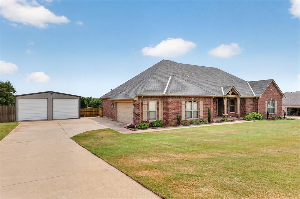 2nd image of 1765 Twin Spires Trl, Guthrie, OK 73044 | MLS# 1242631