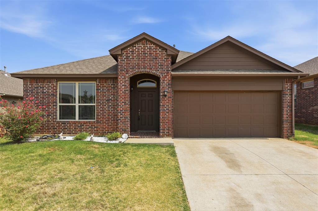 1st image of 9520 Timberland Ln, Yukon, OK 73099 | MLS# 1242711