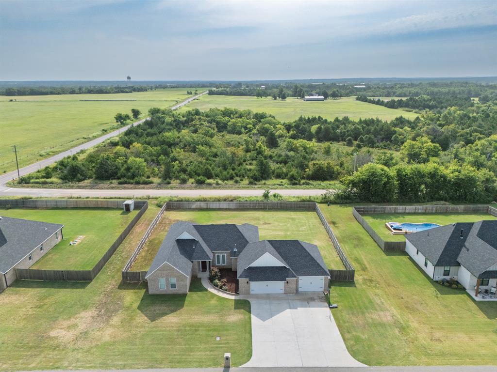 2nd image of 8185 Madison Ave, Shawnee, OK 74804 | MLS# 1242784