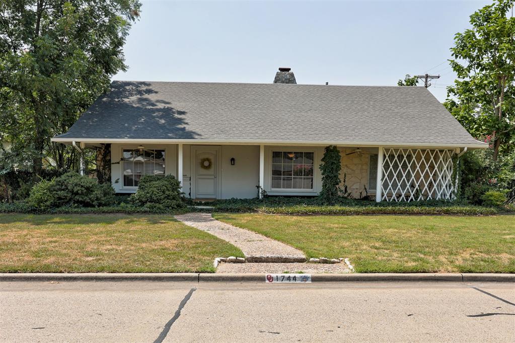 1st image of 1744 Westbrooke Ter, Norman, OK 73072 | MLS# 1242804