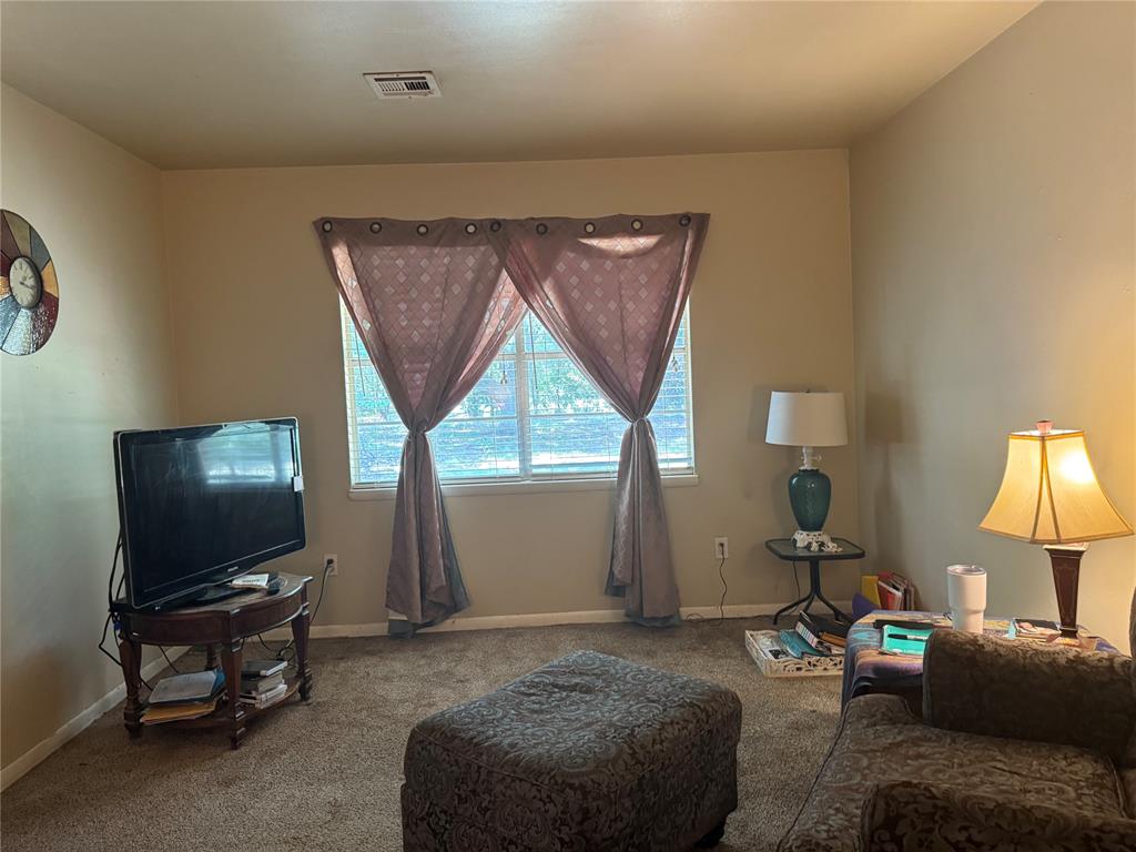 2nd image of 2113 S Boulevard Boulevard, Edmond, OK 73013 | MLS# 1242841