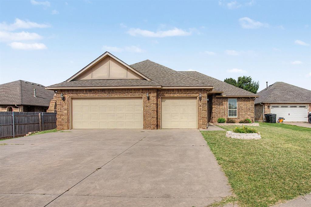 2nd image of 3109 Loren Ave, Moore, OK 73160 | MLS# 1242893