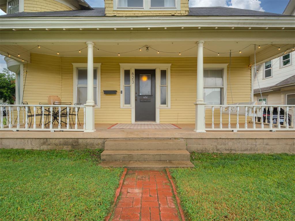 2nd image of 623 E Warner Ave, Guthrie, OK 73044 | MLS# 1242927