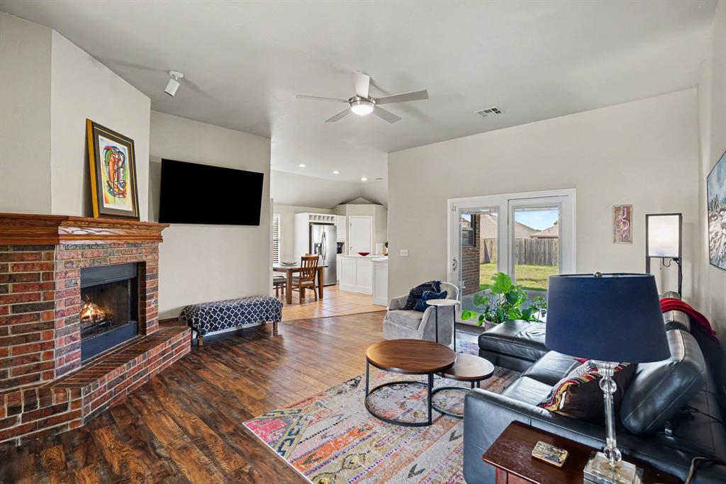 image of 521 Loyd Ln, Moore, OK 73160 | MLS# 1242992