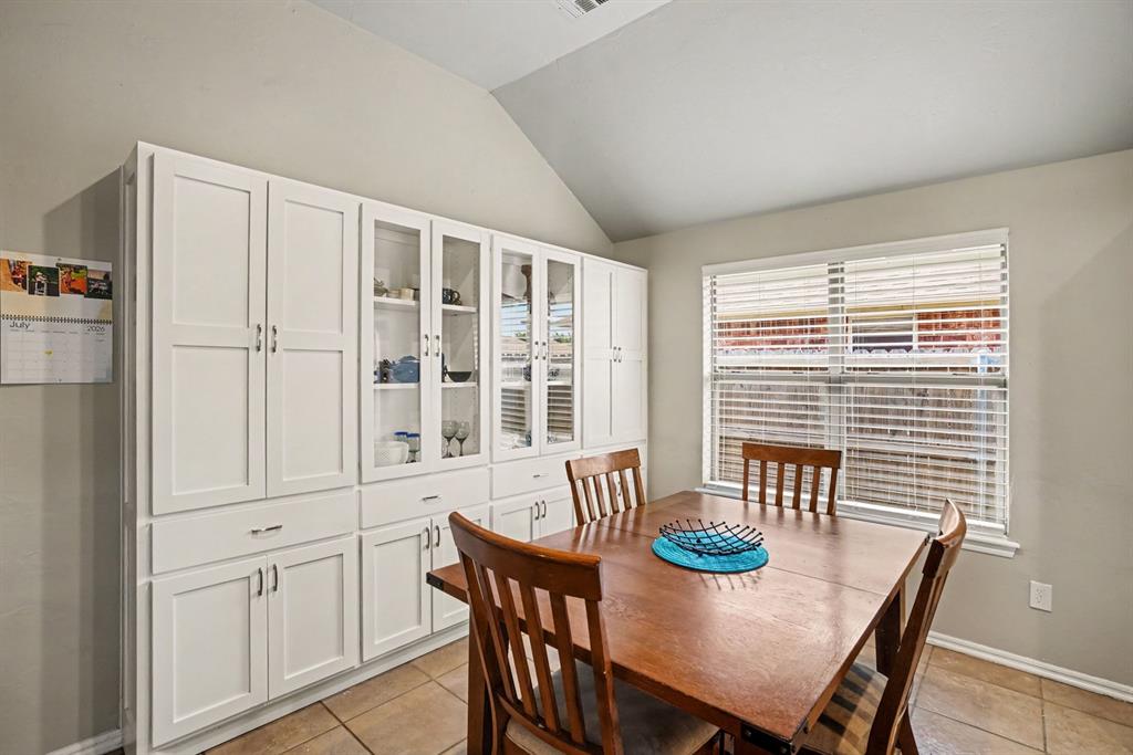 image of 521 Loyd Ln, Moore, OK 73160 | MLS# 1242992