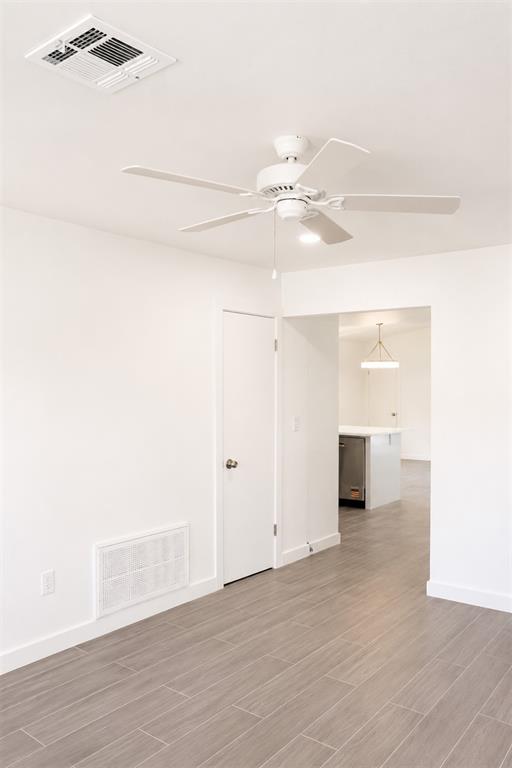 4th image of 927 Sw 2Nd St, Moore, OK 73160 | MLS# 1243061