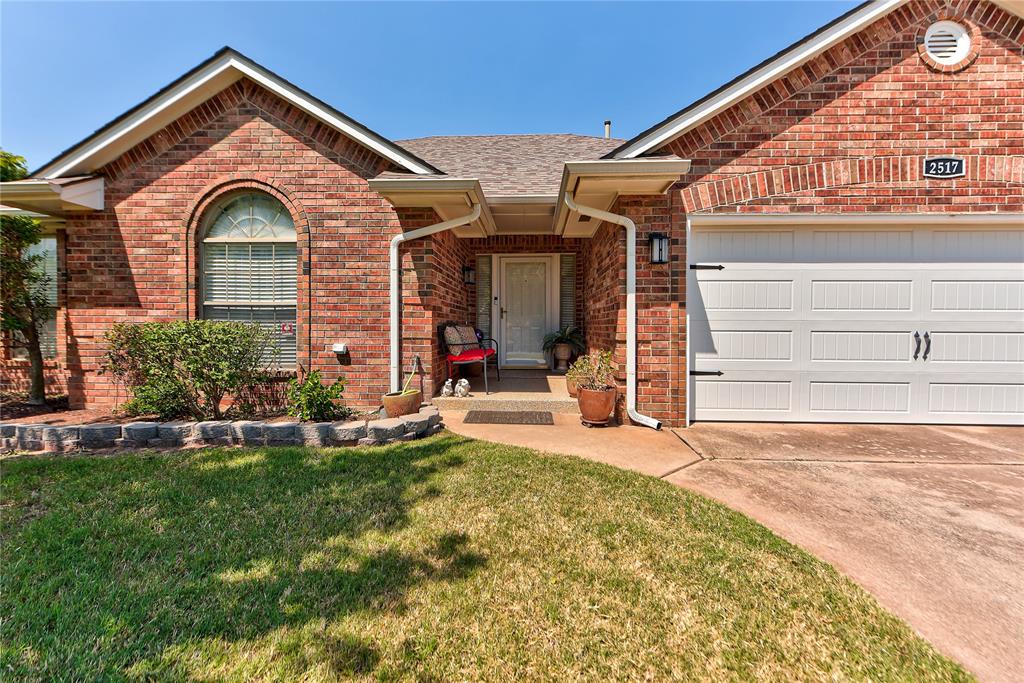 3rd image of 2517 Prescott Ave, Edmond, OK 73013 | MLS# 1243072