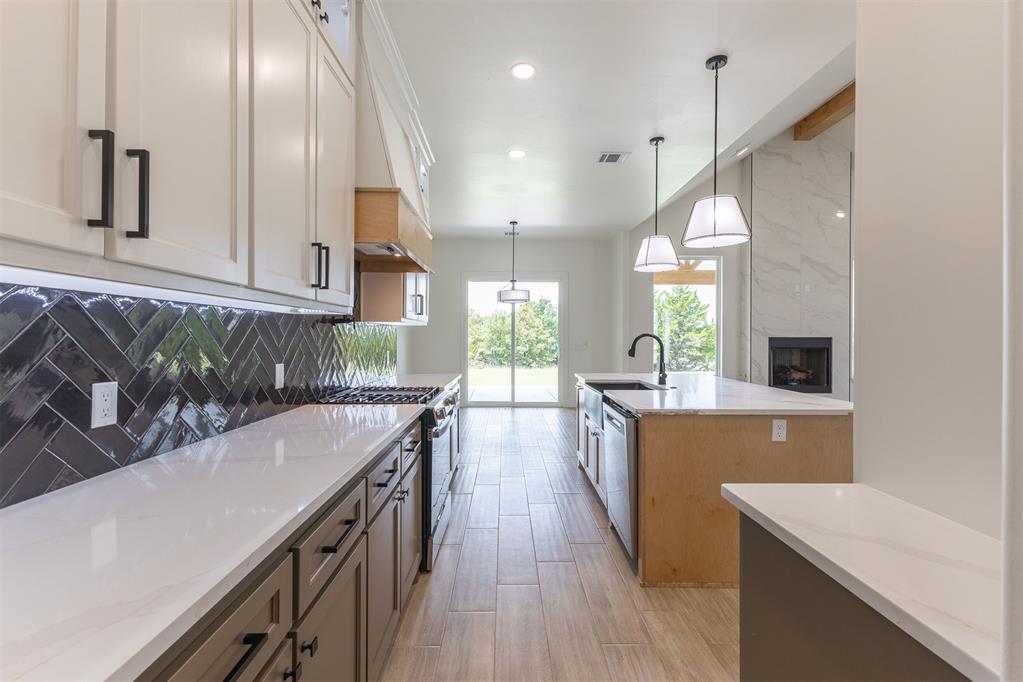 4th image of 9385 Eliana Dr, Guthrie, OK 73044 | MLS# 1243165