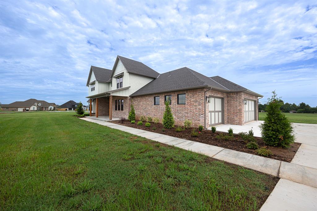 3rd image of 2920 Edgefield Ln, Norman, OK 73073 | MLS# 1243201