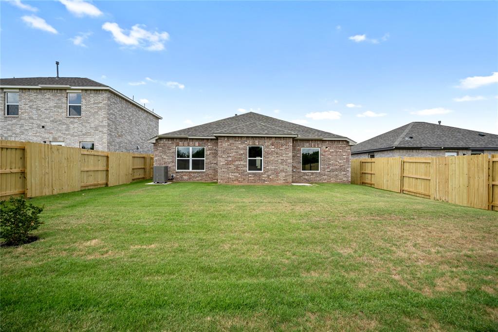 8th image of 1513 Crimson Lake Blvd, El Reno, OK 73036 | MLS# 1243230