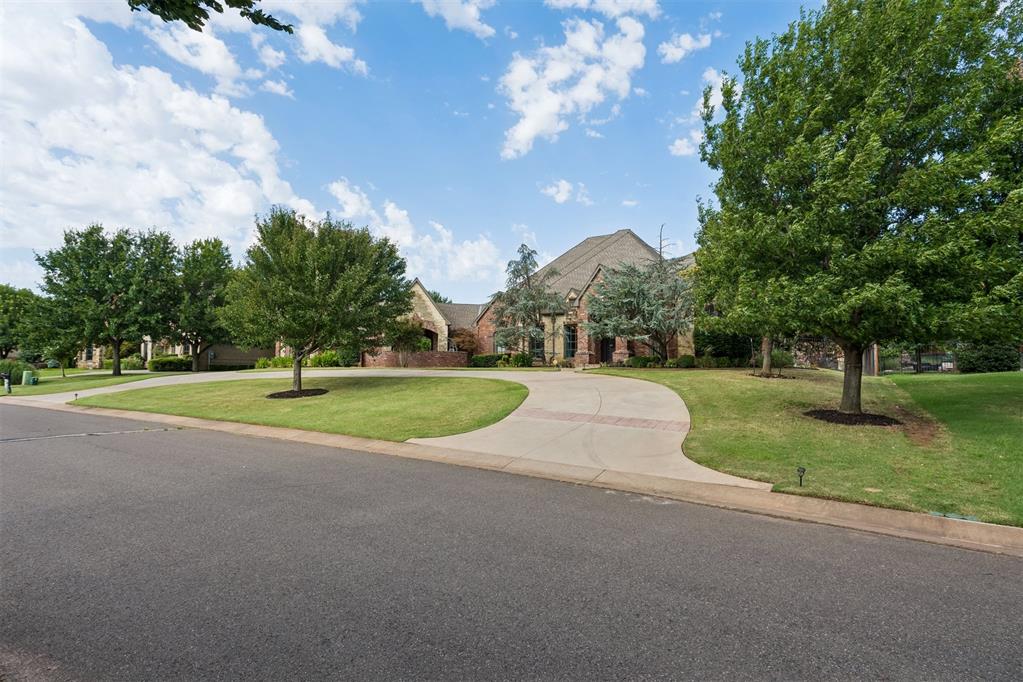 5th image of 3917 Sherwood Green Ln, Edmond, OK 73034 | MLS# 1243237