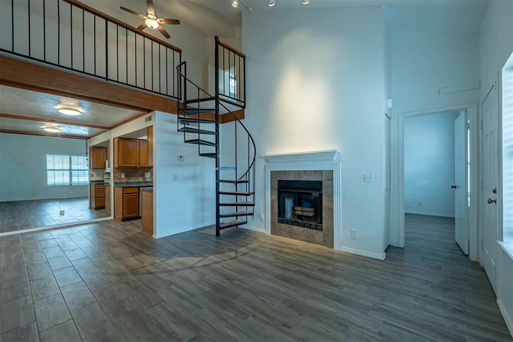 5th image of 11130 Stratford Dr, Oklahoma, OK 73120